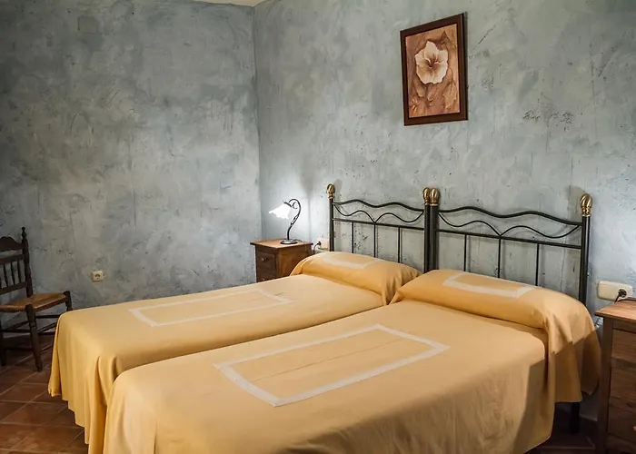 Rural 12 Canos Aparthotel 2*